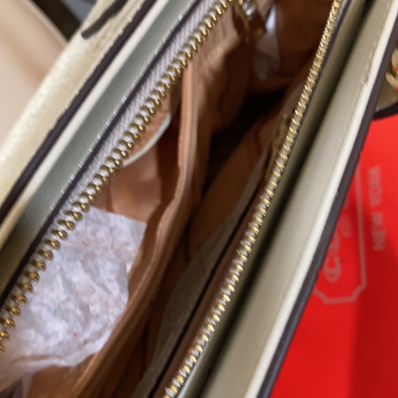 QIWANG bag brand new beautiful. - Picture 8 of 9